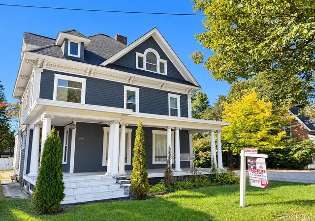 Photo 1 of Single family home for sale at 189 W Chicago St, Coldwater, MI 49036 | MLS# 20261080221 | Listing updated on 2026-10-12
