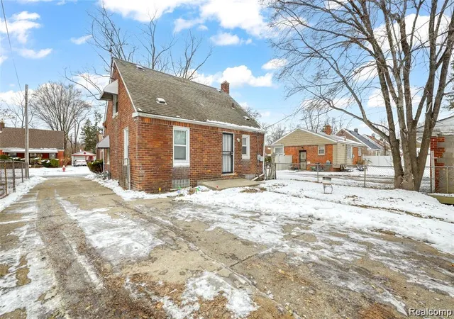 Photo 9 of Single family home for sale at 19974 Charest St, Detroit, MI 48234 | MLS# 20261080238 | Listing updated on 2026-10-08