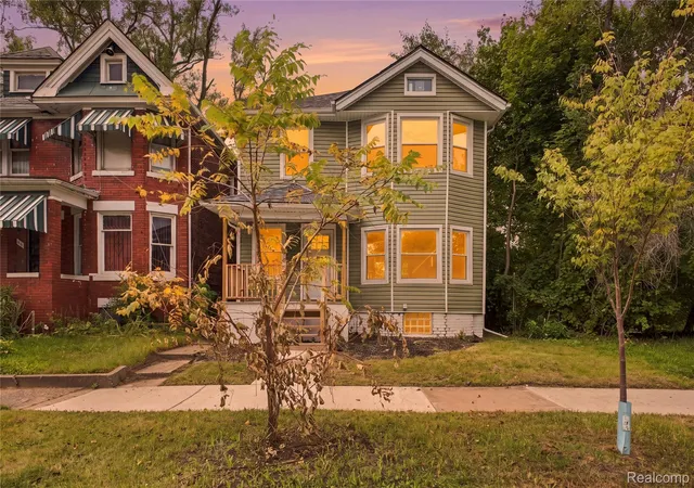 Photo 1 of Single family home for sale at 3493 Baldwin St, Detroit, MI 48214 | MLS# 20261080244 | Listing updated on 2026-10-18