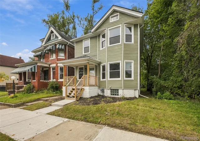 Photo 2 of Single family home for sale at 3493 Baldwin St, Detroit, MI 48214 | MLS# 20261080244 | Listing updated on 2026-10-18