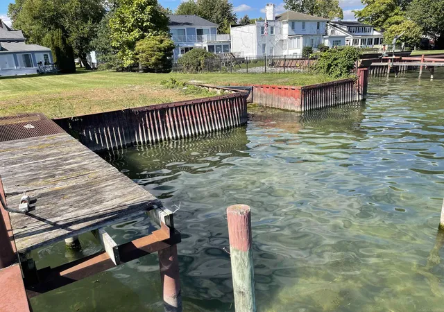 Photo 3 of Single family home for sale at 33518 Jefferson Ave, Saint Clair Shores, MI 48082 | MLS# 58050223816 | Listing updated on 2026-10-05