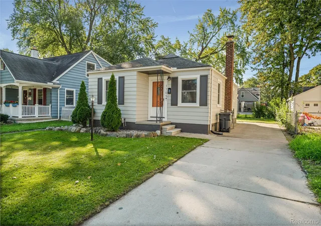 Photo 25 of Single family home for sale at 1705 West Blvd, Berkley, MI 48072 | MLS# 20261080261 | Listing updated on 2026-10-11