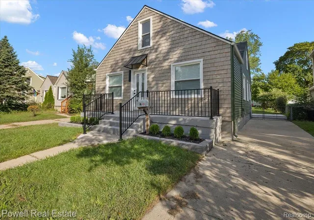 Photo 2 of Single family home for sale at 1066 Pearson St, Ferndale, MI 48220 | MLS# 20261080262 | Listing updated on 2026-10-06