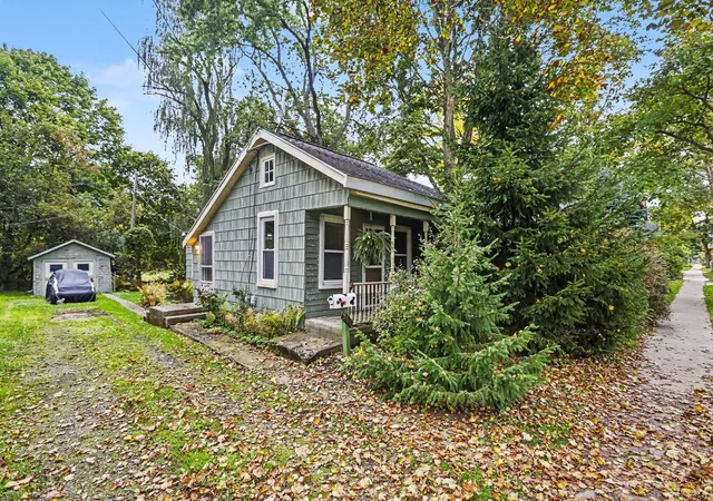 Photo 1 of Single family home for sale at 119 Madison St, Chelsea, MI 48118 | MLS# 81026052869 | Listing updated on 2026-10-20