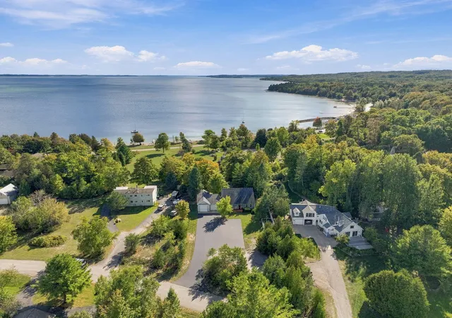 Photo 4 of Single family home for sale at 13062 N Isthmus Rd, Omena, MI 49674 | MLS# 72026052871 | Listing updated on 2026-10-22