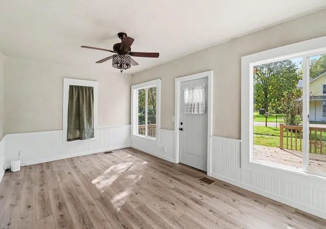 Photo 3 of Single family home for sale at 286 W Arbor St, Marcellus, MI 49067 | MLS# 66026052875 | Listing updated on 2026-10-19