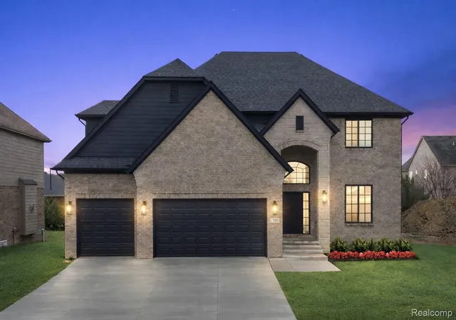 Photo 1 of Single family home for sale at 17000 Pienza Dr, Macomb, MI 48042 | MLS# 20261080309 | Listing updated on 2026-10-20