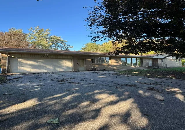 Single family home for sale at 3167 52nd Street SE, Grand Rapids, MI 49512 | MLS# 65026052915