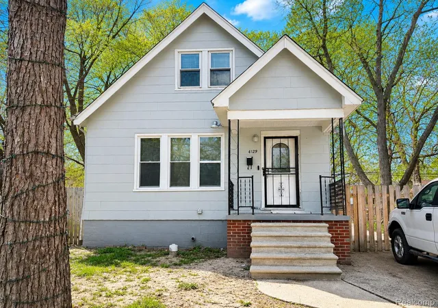 Photo 1 of Single family home for sale at 4129 Guilford St, Detroit, MI 48224 | MLS# 20261080365 | Listing updated on 2026-10-06