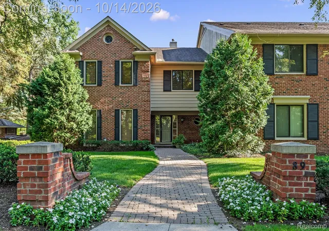 Photo 1 of Condo for sale at 89 Barden Ct, Bloomfield Hills, MI 48304 | MLS# 20261080362 | Listing updated on 2026-10-14