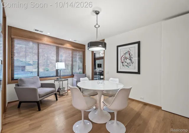 Photo 3 of Condo for sale at 89 Barden Ct, Bloomfield Hills, MI 48304 | MLS# 20261080362 | Listing updated on 2026-10-14