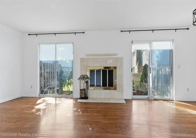 Listing Photo 5 - Condo for sale in building located at 2798 Page Ave, Ann Arbor, MI 48104