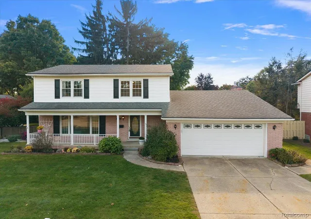 Photo 1 of Single family home for sale at 15557 Alpine Dr, Livonia, MI 48154 | MLS# 20261080386 | Listing updated on 2026-10-12