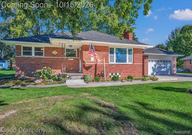 Photo 3 of Single family home for sale at 22831 Ulrich St, Clinton Township, MI 48036 | MLS# 20261080392 | Listing updated on 2026-10-18
