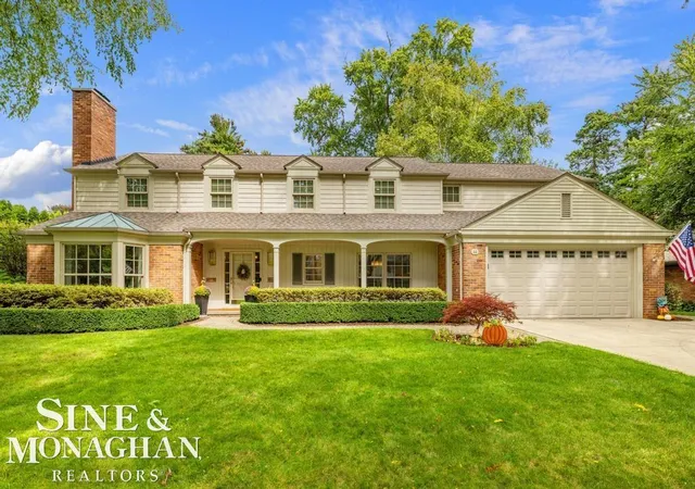 Photo 1 of Single family home for sale at 44 N Deeplands Rd, Grosse Pointe Shores, MI 48236 | MLS# 58050223852 | Listing updated on 2026-10-20