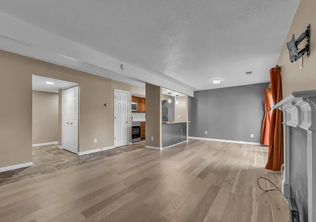 Photo 3 of Condo for sale at 1801 Independence Blvd #1A, Ann Arbor, MI 48104 | MLS# 81026052933 | Listing updated on 2026-10-27