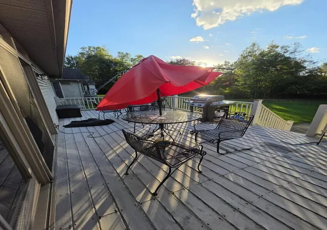 Photo 1 of Condo for sale at 1119 N Fairway Dr, Pontiac, MI 48340 | MLS# 81026052938 | Listing updated on 2026-10-22