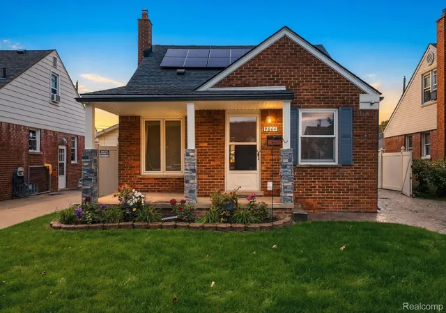 Photo 1 of Single family home for sale at 9864 Niver Ave, Allen Park, MI 48101 | MLS# 20261080426 | Listing updated on 2026-10-19