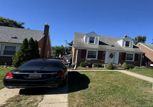 Photo 1 of Single family home for sale at 1505 Highview St, Dearborn, MI 48128 | MLS# 20261080488 | Listing updated on 2026-10-06
