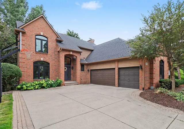 Photo 3 of Single family home for sale at 18080 Cascade Dr, Northville, MI 48168 | MLS# 81026052961 | Listing updated on 2026-10-12