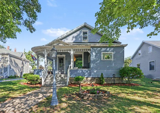 Photo 1 of Sale Pending at 2082 Torrent St, Muskegon, MI 49441 | MLS# 65026052965 | Listing updated on 2026-10-23