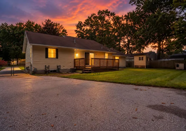 Photo 2 of Single family home for sale at 3171 Kooi St, Muskegon, MI 49444 | MLS# 66026052973 | Listing updated on 2026-10-23