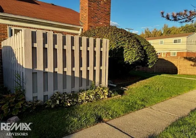 Photo 3 of Condo for sale at 35466 Stillmeadow Ln, Clinton Township, MI 48035 | MLS# 58050223878 | Listing updated on 2026-10-05