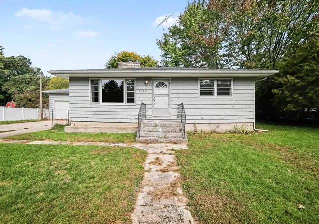 Photo 3 of Single family home for sale at 6740 W Virnetta Dr, Ludington, MI 49431 | MLS# 67026052979 | Listing updated on 2026-10-10