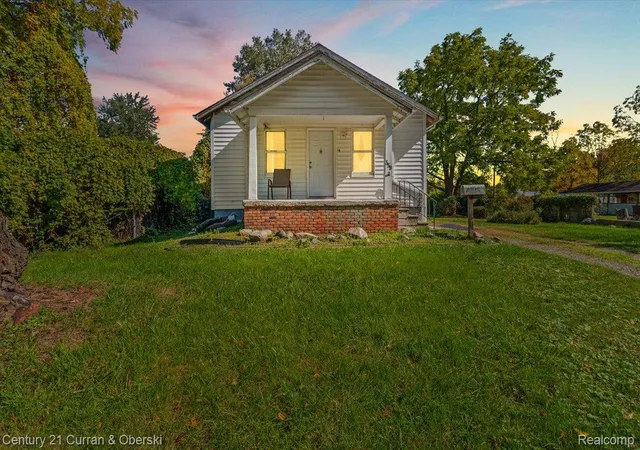 Photo 1 of Sale Pending at 359 Arcola St, Inkster, MI 48141 | MLS# 20261080570 | Listing updated on 2026-10-12
