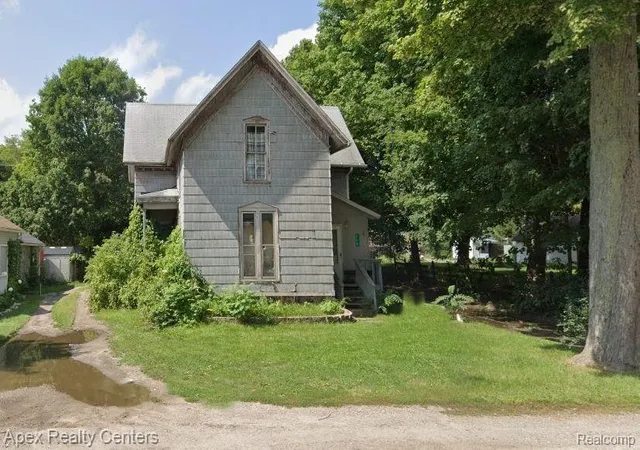 Photo 1 of Single family home for sale at 358 Broadway, Davisburg, MI 48350 | MLS# 20261080574 | Listing updated on 2026-10-08