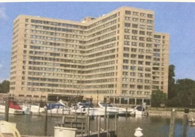 Photo 2 of Condo for sale at 8900 E Jefferson Ave #1012-13, Detroit, MI 48214 | MLS# 81026052985 | Listing updated on 2026-10-08