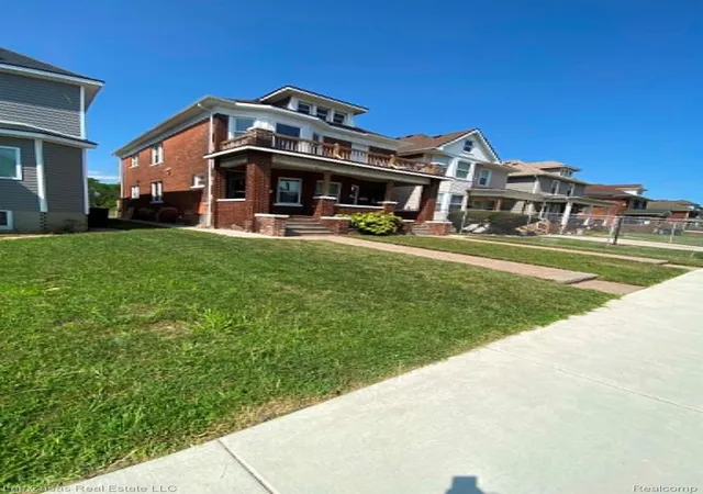 Photo 2 of Multi family home for sale at 4646 Pacific St, Detroit, MI 48204 | MLS# 20261080598 | Listing updated on 2026-10-16