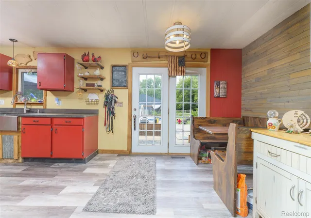 Photo 3 of Single family home for sale at 575 E Dansville Rd, Dansville, MI 48819 | MLS# 20261080605 | Listing updated on 2026-10-19
