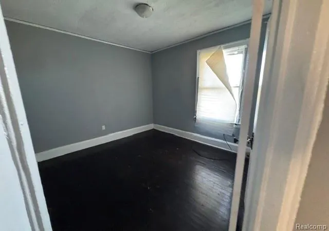 Listing Photo 5 - Condo for sale in building located at 2517 Taylor St, Detroit, MI 48206