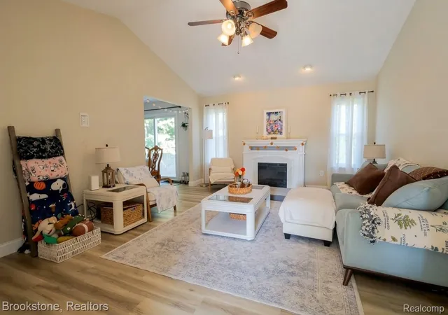 Photo 2 of Single family home for sale at 27125 Telstar St, Chesterfield, MI 48051 | MLS# 20261080625 | Listing updated on 2026-10-14