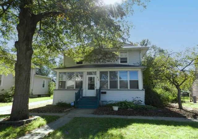 Photo 1 of Single family home for sale at 619 W 5th Street, Monroe, MI 48161 | MLS# 56050223892 | Listing updated on 2026-10-06