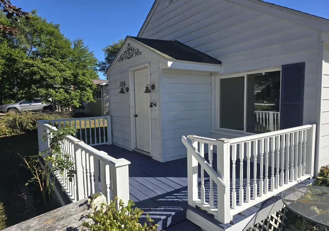 Photo 2 of Single family home for sale at 1106 N Dean St, Bay City, MI 48706 | MLS# 61050223899 | Listing updated on 2026-10-19
