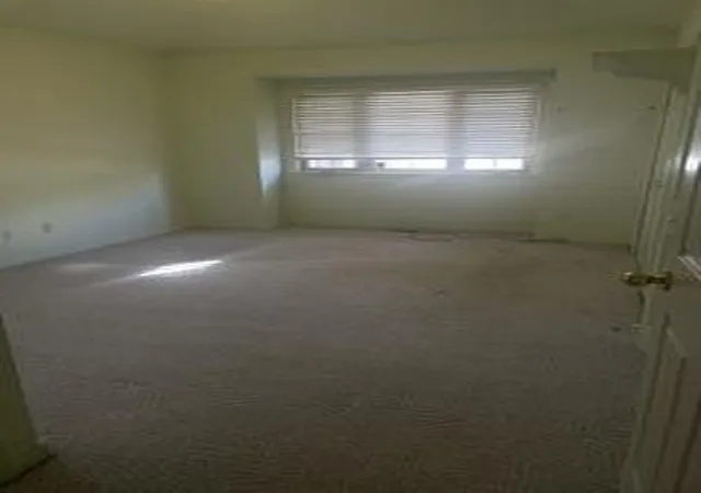 Photo 3 of Condo for sale at 13 Canfield Cir, Dearborn Heights, MI 48127 | MLS# 81026053021 | Listing updated on 2026-10-13