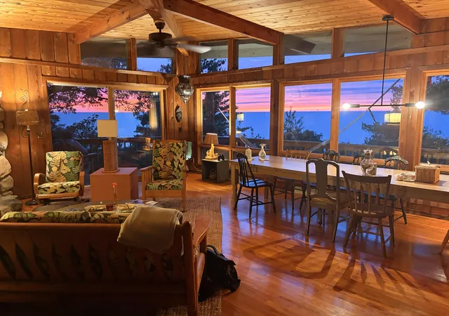 Photo 2 of Single family home for sale at 6087 N Ridge Rd, Pentwater, MI 49449 | MLS# 67026053037 | Listing updated on 2026-10-12