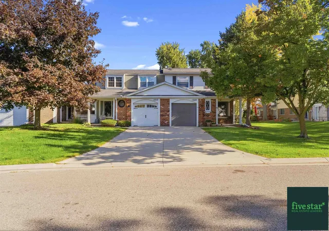 Photo 2 of Condo for sale at 13049 Lockmoor Dr, Grand Blanc, MI 48439 | MLS# 5050223909 | Listing updated on 2026-10-06