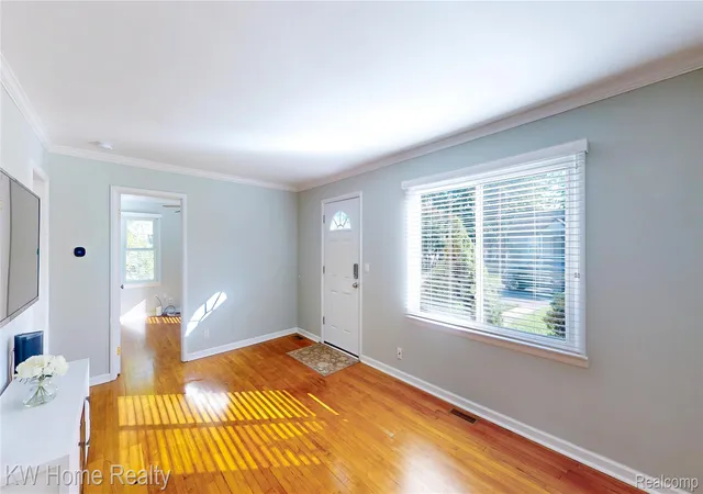 Photo 2 of Single family home for sale at 30409 Brentwood St, Southfield, MI 48076 | MLS# 20261080676 | Listing updated on 2026-10-21