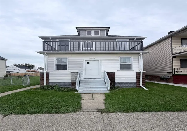 Photo 1 of Single family home for sale at 2094 Trowbridge St, Hamtramck, MI 48212 | MLS# 20261080685 | Listing updated on 2026-10-07