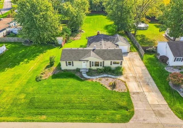 Photo 1 of Single family home for sale at 28841 Grayfield Dr, Farmington Hills, MI 48336 | MLS# 20261080699 | Listing updated on 2026-10-17