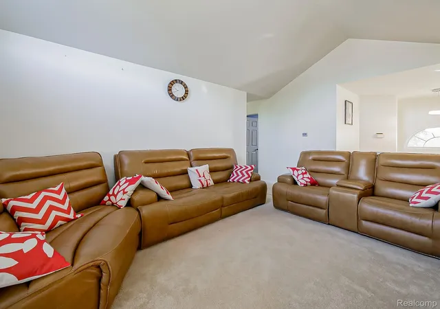 Photo 3 of Single family home for sale at 6358 Dexter St, Romulus, MI 48174 | MLS# 20261080709 | Listing updated on 2026-10-09