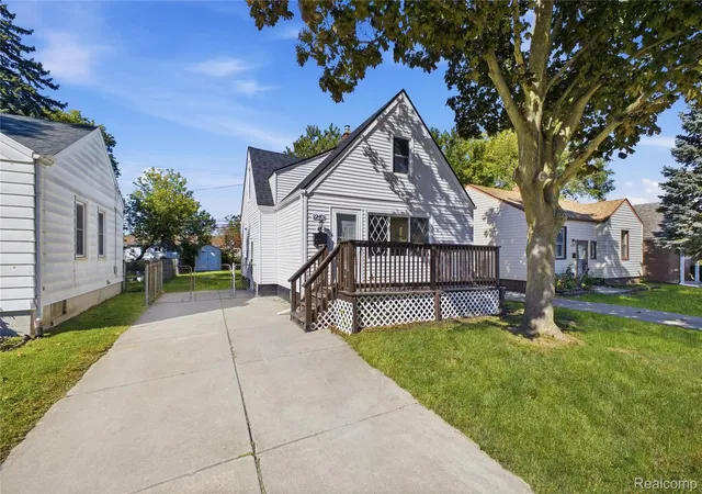 Photo 1 of Sale Pending at 22409 Beechwood Ave, Eastpointe, MI 48021 | MLS# 20261080719 | Listing updated on 2026-10-29