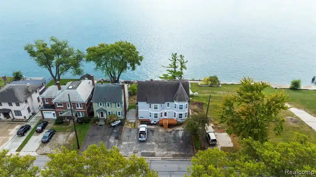Listing Photo 54 - Condo for sale in 2430 Military St located at 2430 Military St, Port Huron, MI 48060 - Unit 2430 Military St