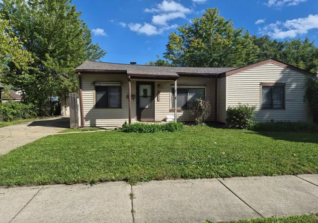 Photo 1 of Single family home for sale at 20806 Helle Ave, Warren, MI 48089 | MLS# 58050223942 | Listing updated on 2026-10-06