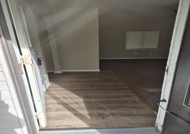 Photo 2 of Single family home for sale at 20806 Helle Ave, Warren, MI 48089 | MLS# 58050223942 | Listing updated on 2026-10-06
