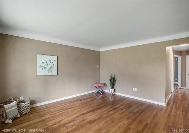 Photo 2 of Single family home for sale at 5153 Busch Ave, Warren, MI 48091 | MLS# 20261080779 | Listing updated on 2026-10-21