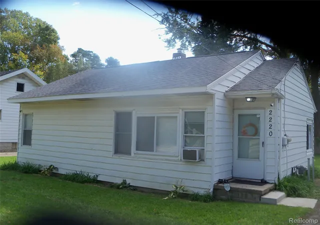 Photo 1 of Single family home for sale at 2220 E Bristol Rd, Burton, MI 48529 | MLS# 20261080782 | Listing updated on 2026-10-07